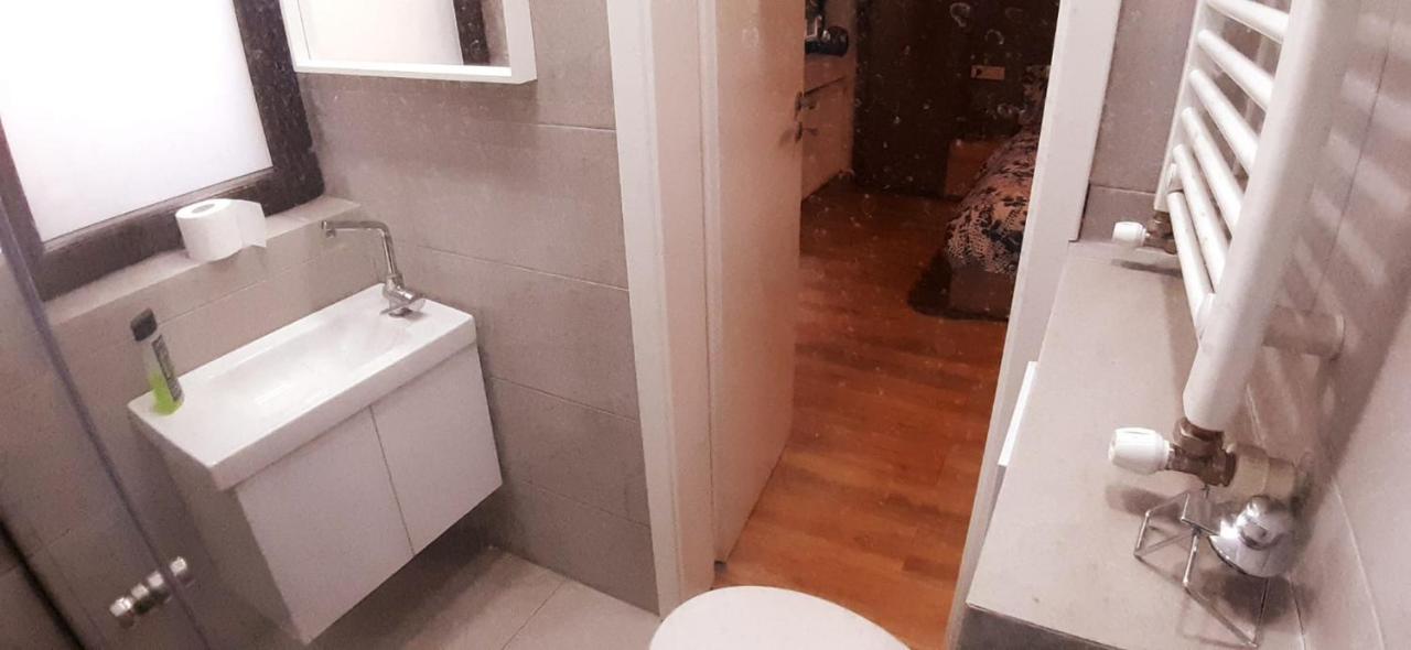 Best Ambiance Apartment And Vew In Center Bucharest Luaran gambar